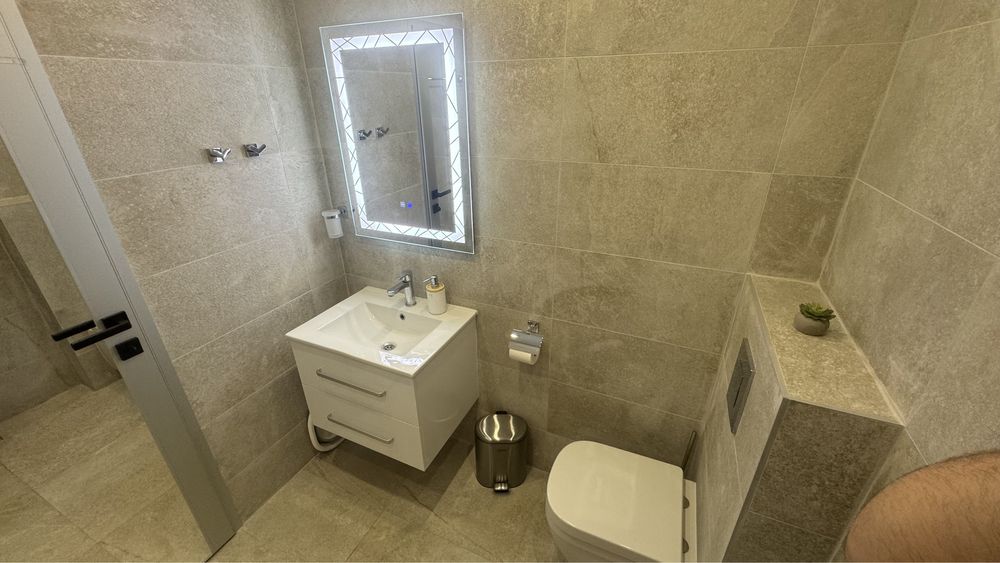 Дава се под наем Двустаен апартамент в Асеновград - 62 кв.м за 459 € - Снимка #12