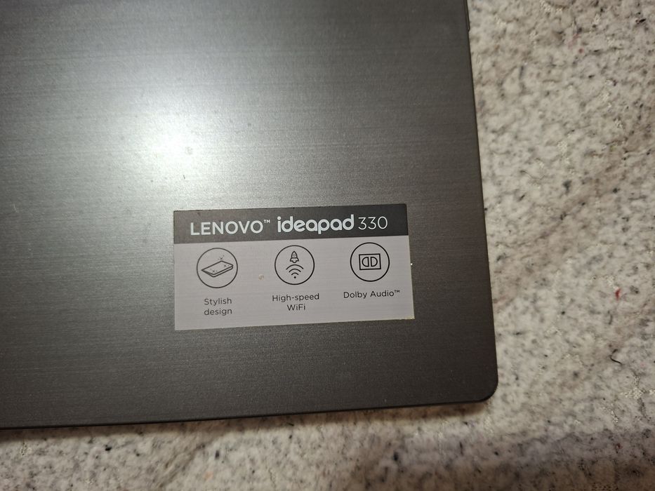 Лаптоп Lenovo ideapad 330 цял за части