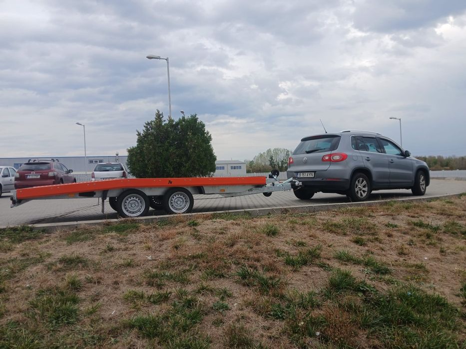 Vând Platforma trailer remorca