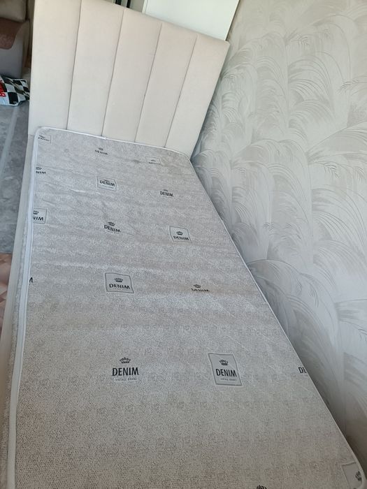 Продам 1.5 кровать