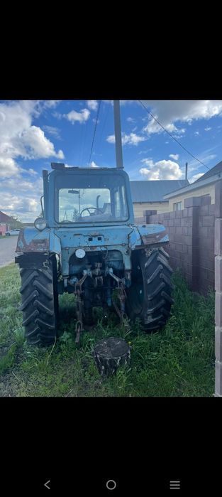 Продам трактор на ходу