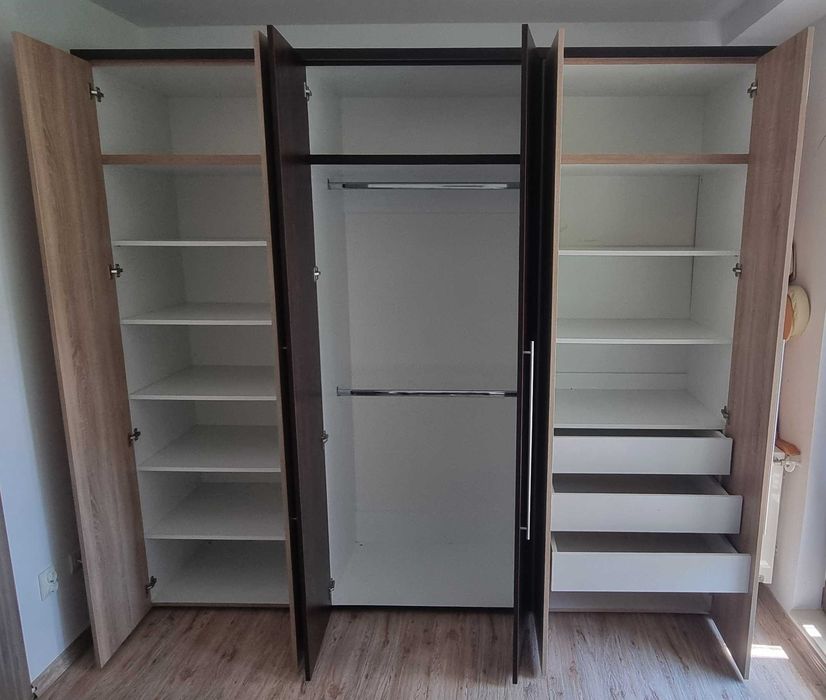 Vand Mobilier pt Dormitor