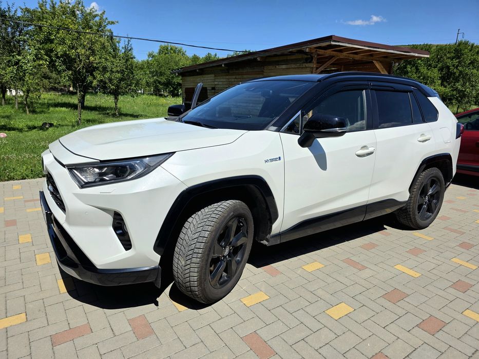 Vând Toyota RAV 4 Luxury Hybrid 2019 (GPL)