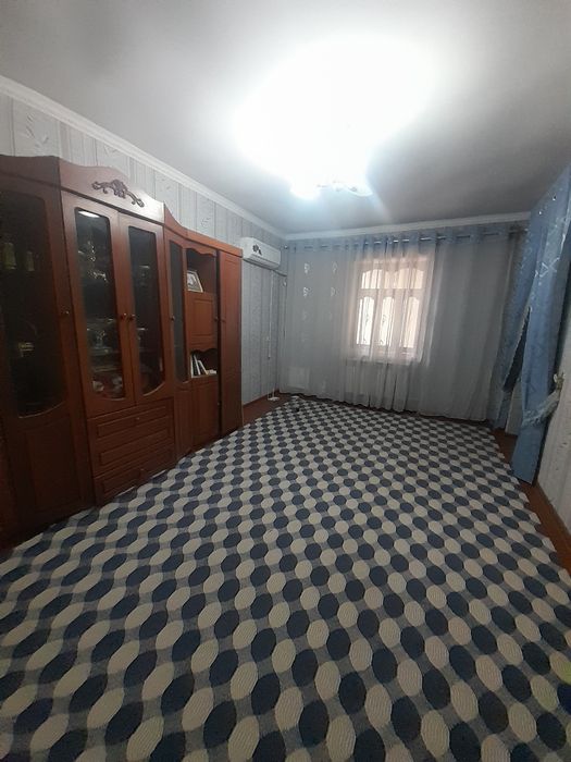 Ховли срочно сотилади