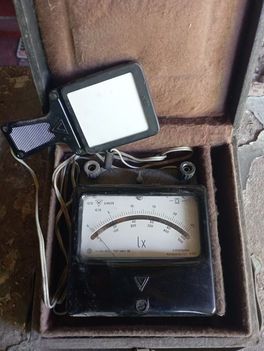 Продам советский люксметр
