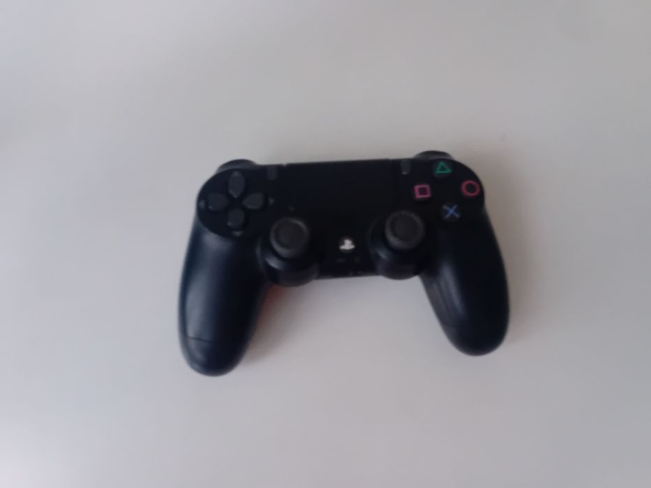 Жостик от ps 4 срошна