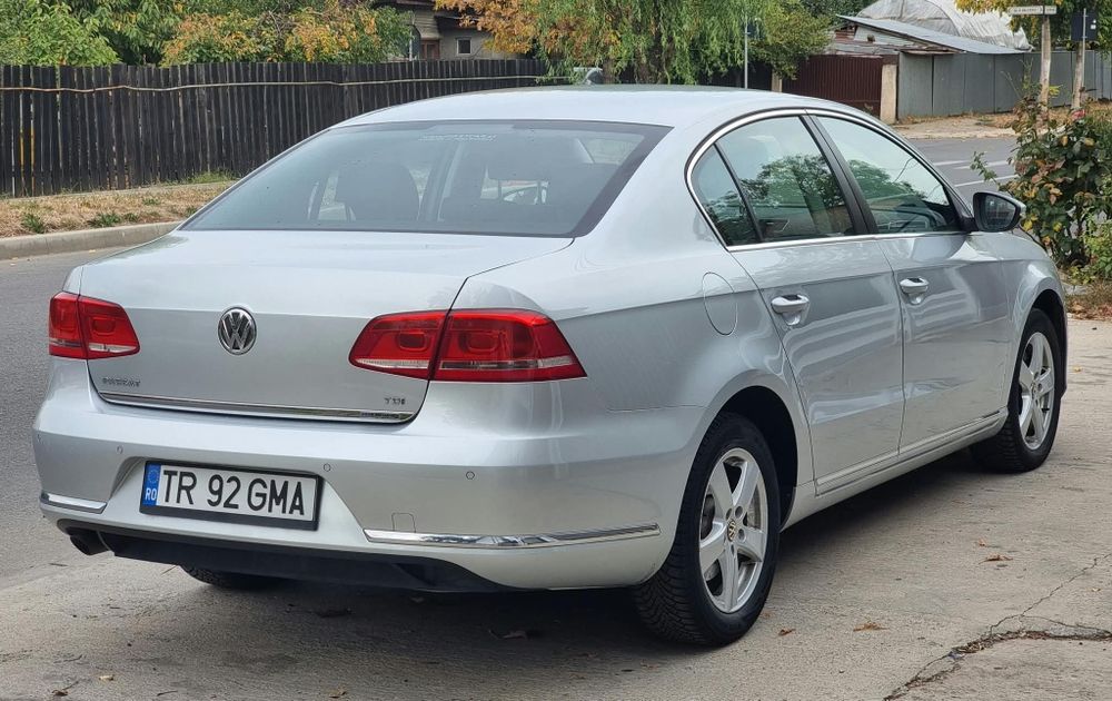 VOLKSWAGEN Passat 2013 — imagine 4