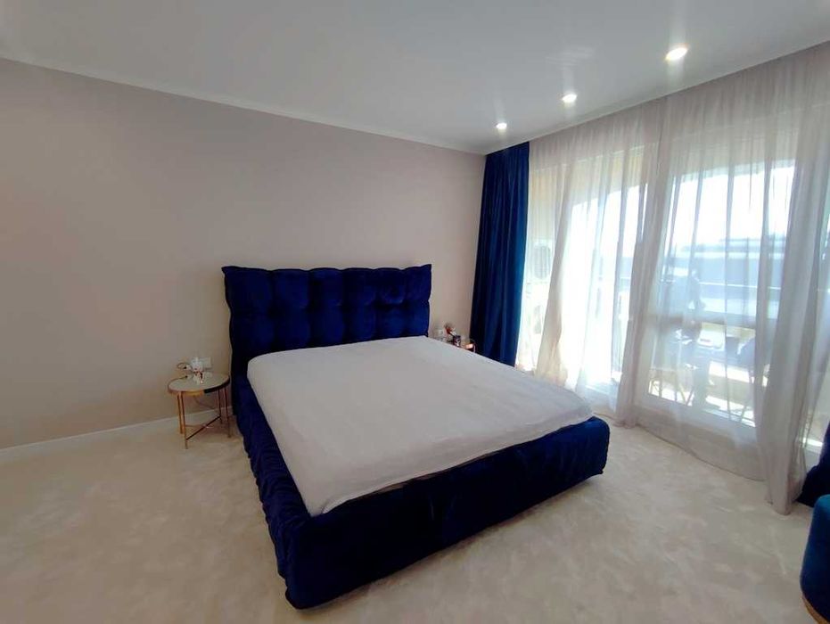 Продава се Двустаен апартамент в к.к. Св.Св. Константин и Елена - 112 кв.м за 2143 €/кв.м - Снимка #8