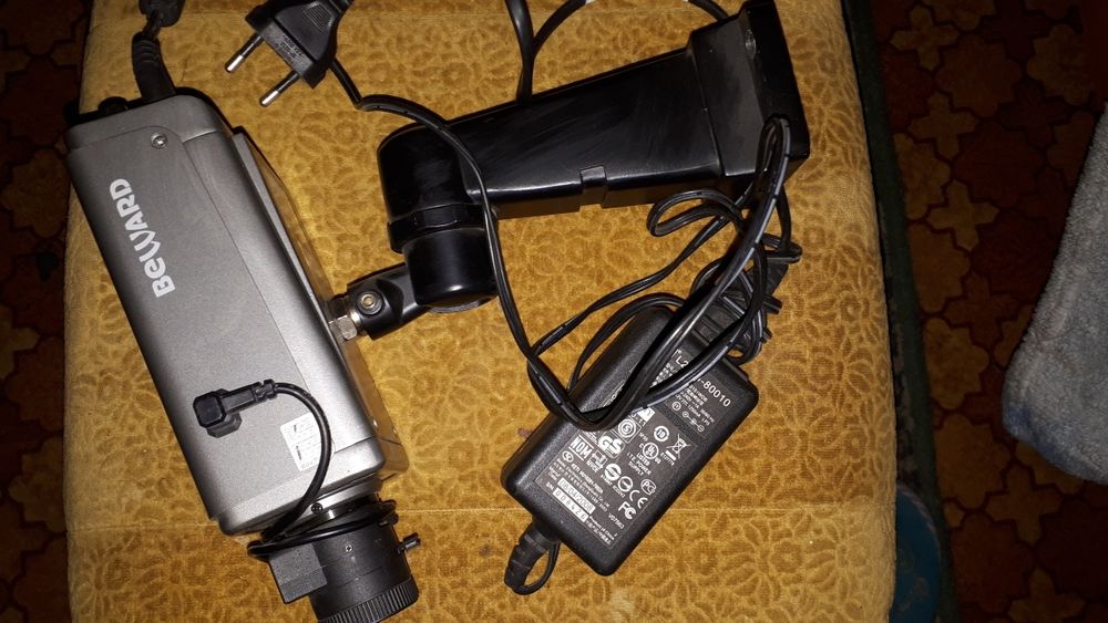 Продам видеокамеры с микрофоном