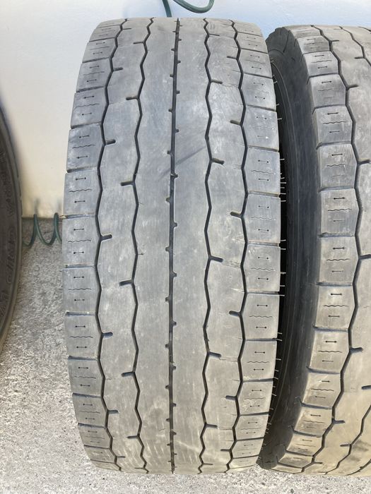 Диференциални гуми за камион 315-70-22.5 Remedina