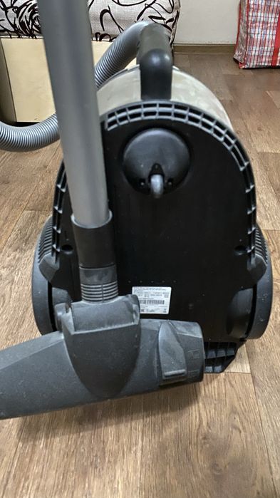 Пылесос на запчасти