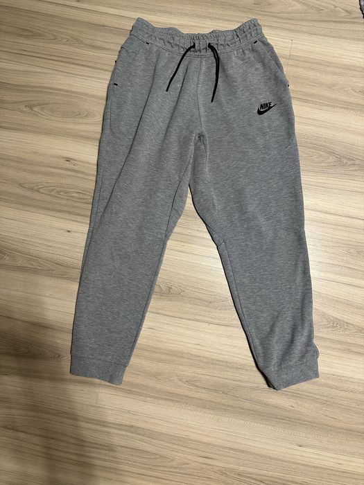 Compleu Nike Tech Grey