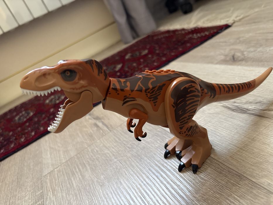 LEGO динозавр T-Rex Jurassic World оригинал