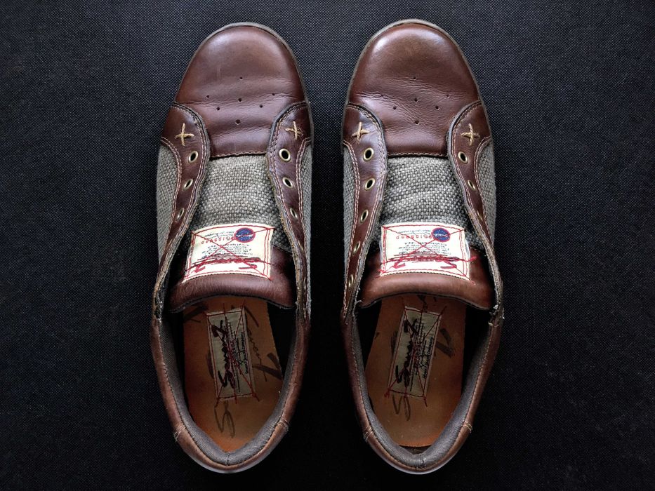 DEADSTOCK 2009 SEVEN7® CLARK BROWN Leather Sneakers — 28 CM