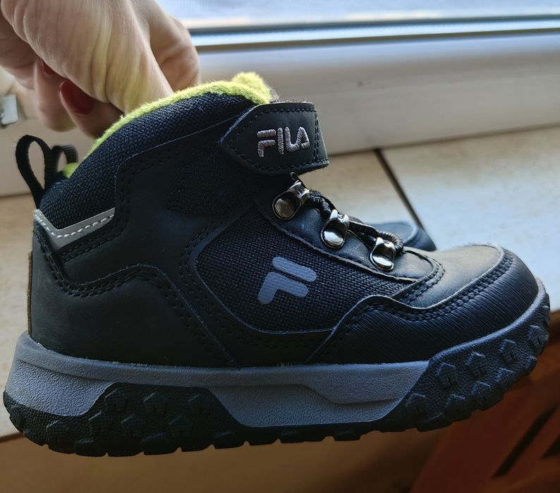 Детски Зимни Боти Fila
Неразличими от Нови 
26номер 
15€