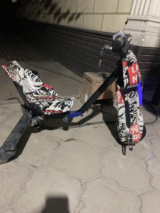 Дрифт кар  в хорошем состояние