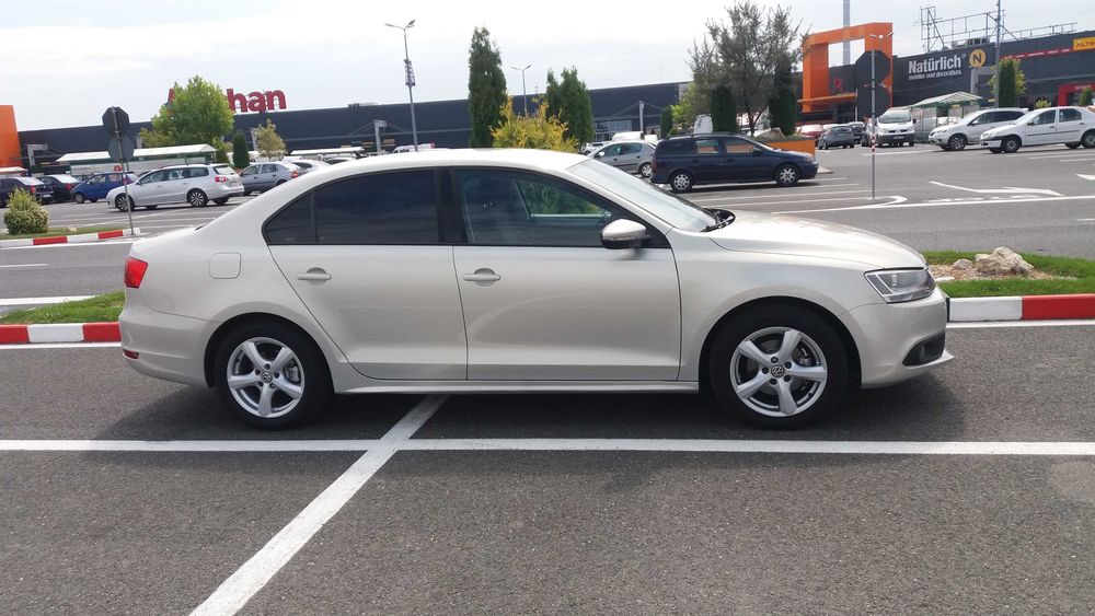 VW Jetta 2012 *1.6tdi *Distributie noua *Fara investitie in urmatori 3 ani