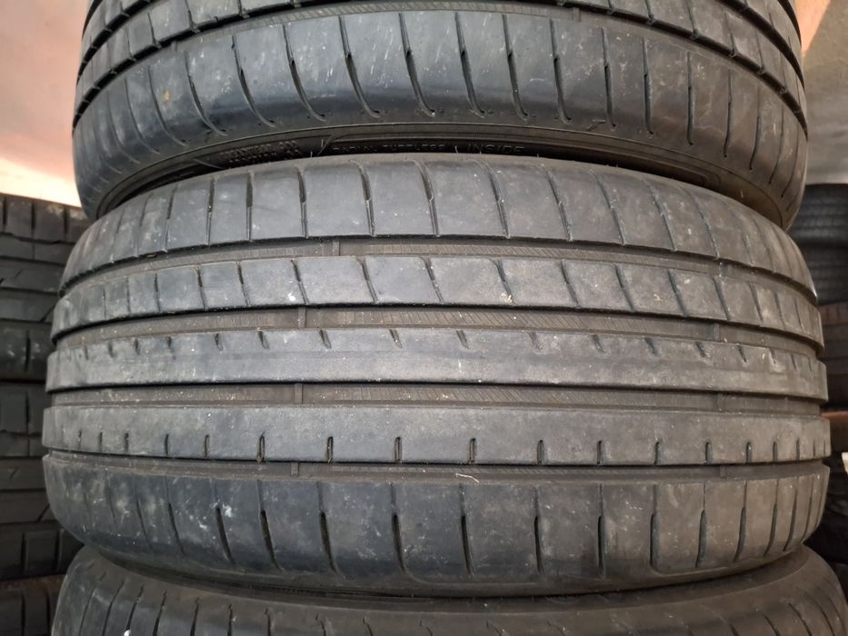 225 40 19 cu 255 35 19 Goodyear DOT 2022 vara runflat