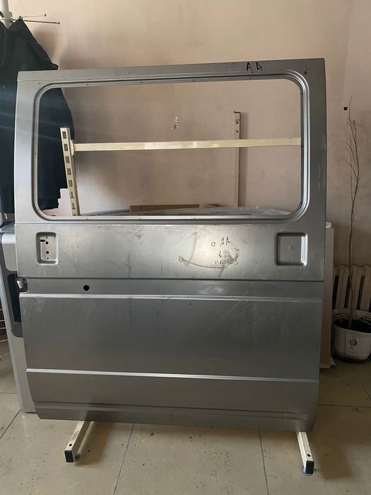 Дверь сдвижная на Газель