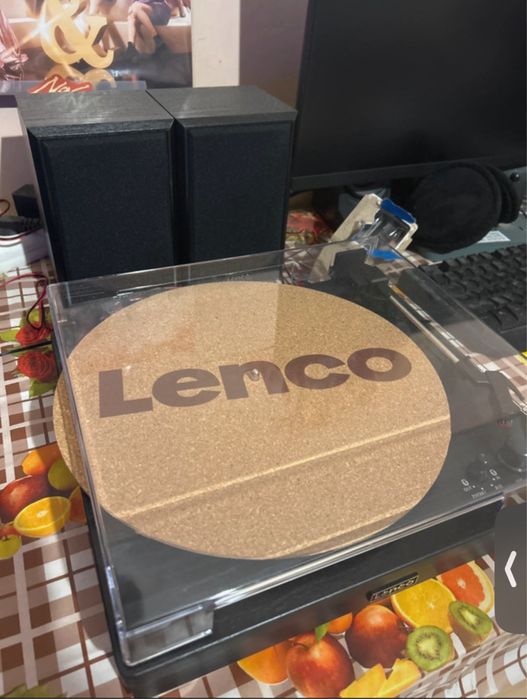 Pick-up record player Lenco LS-101 cu boxe