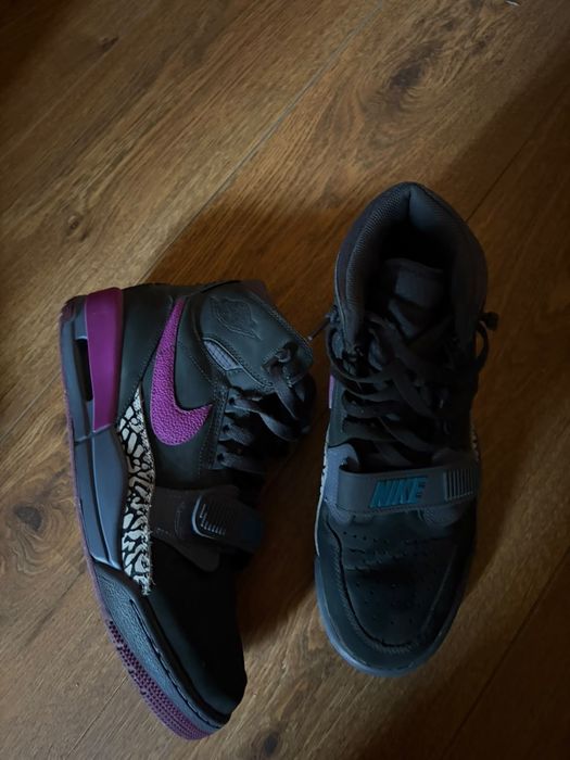 Jordan Legacy 312