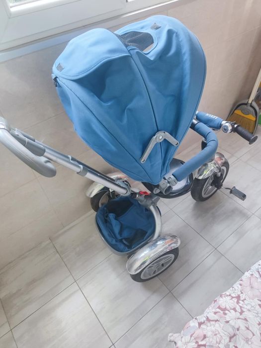 Колело с родителски контрол.