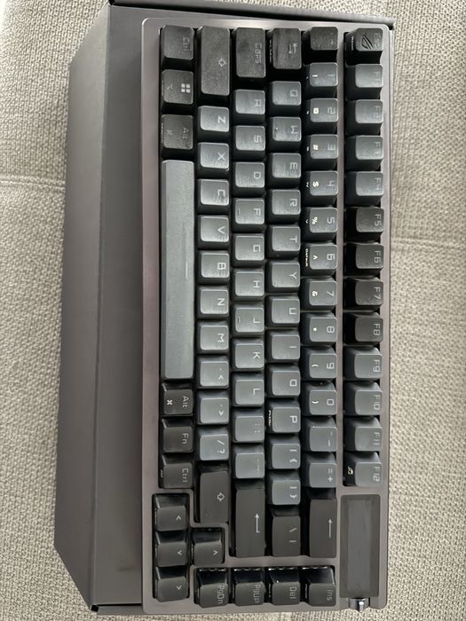 Tastatura mecanica Asus ROG Azoth