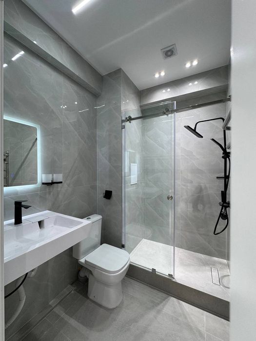 Юнусабад 11 Жк Комфорт хаус 2/5/10 42 квадратов Евро ремонт