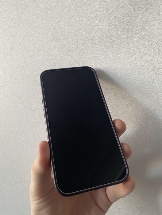 Iphone 13 в отличном состоянии