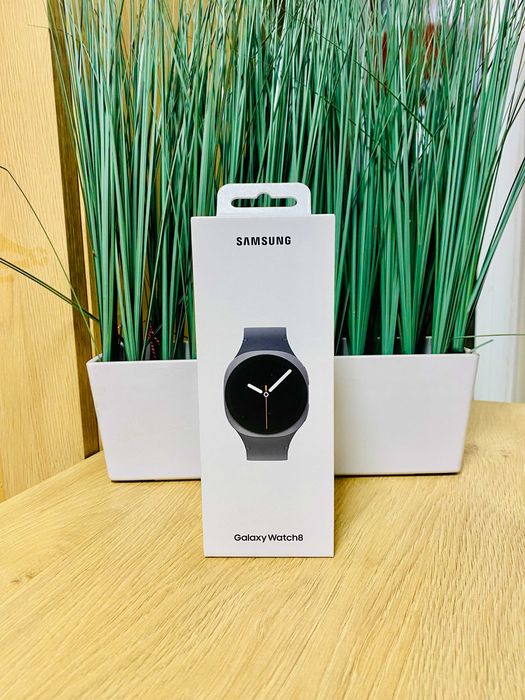 НОВ !!! Samsung Galaxy Watch8, 44mm LTE, M/L, Grey (SM-L335)
