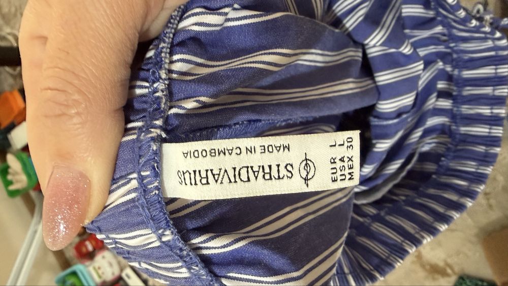 Женские джинсы Guess