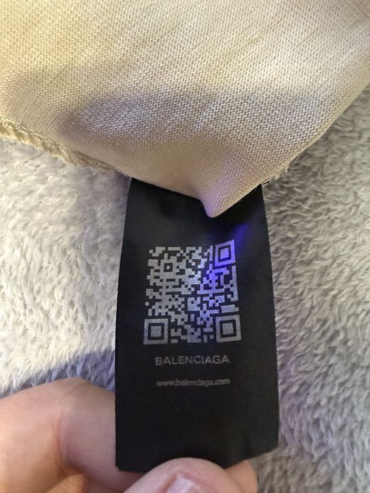 Tricou Balenciaga Model Rupturi