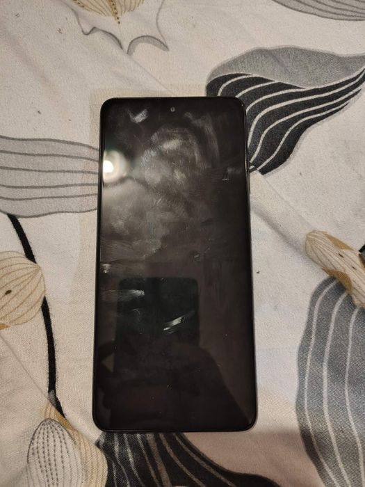 Vând/schimb Poco X3 NFC în stare excelentă