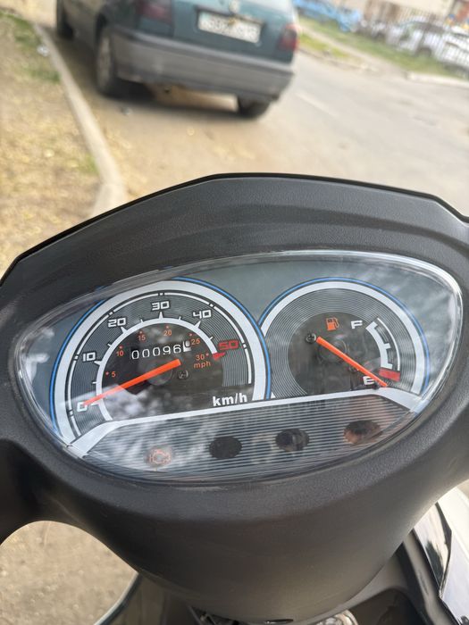 продам скутер М8