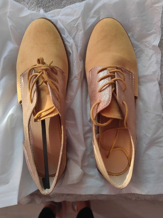 Дамски обувки 39 номер