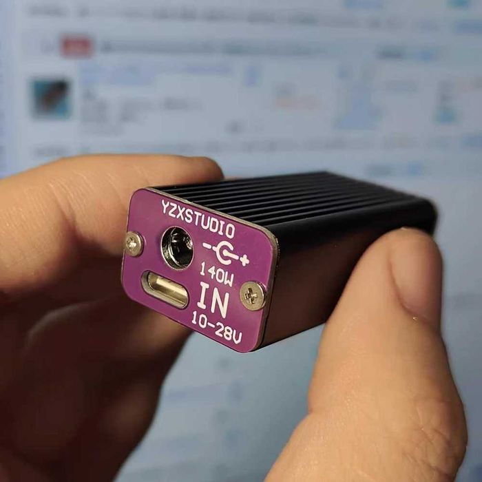 Convertor 140W PD, încărcător laptop și telefon (cu orice încărcător)