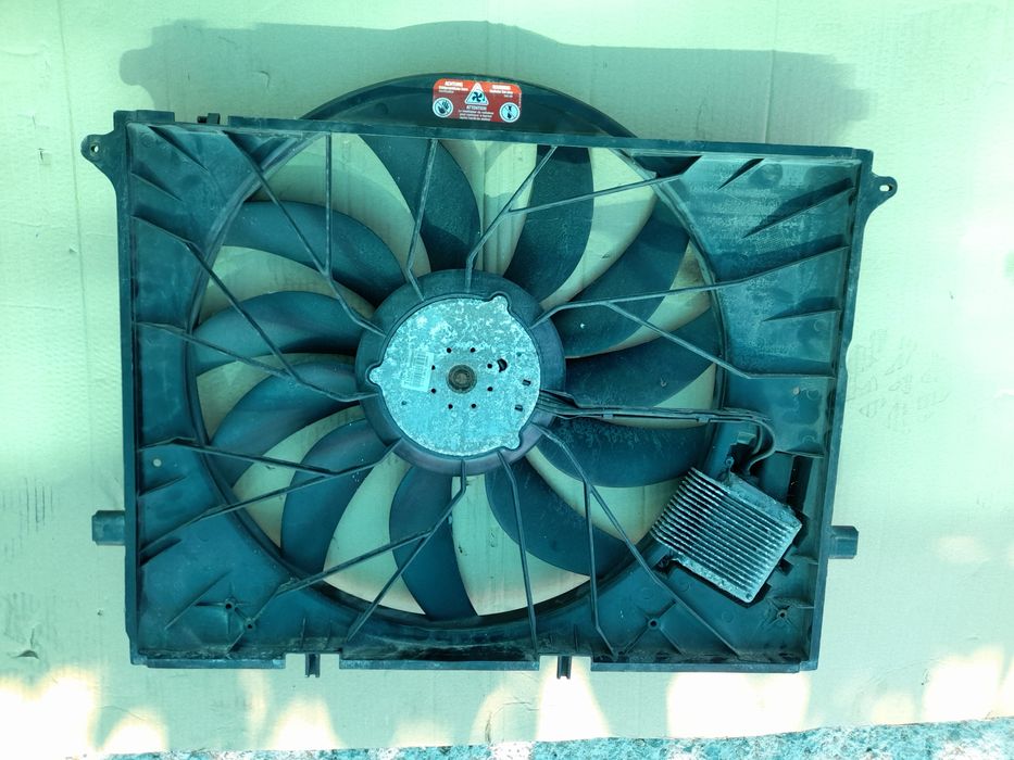 Ел вентилатор мерцедес S-Class W220 Mercedes S-Class W220