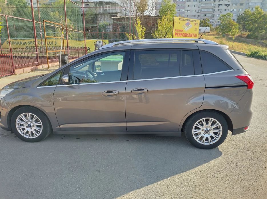 Ford Grand C-Max Ford Grand C-Max 1.6 Ecoboost Start Stop Titanium 7 Locuri