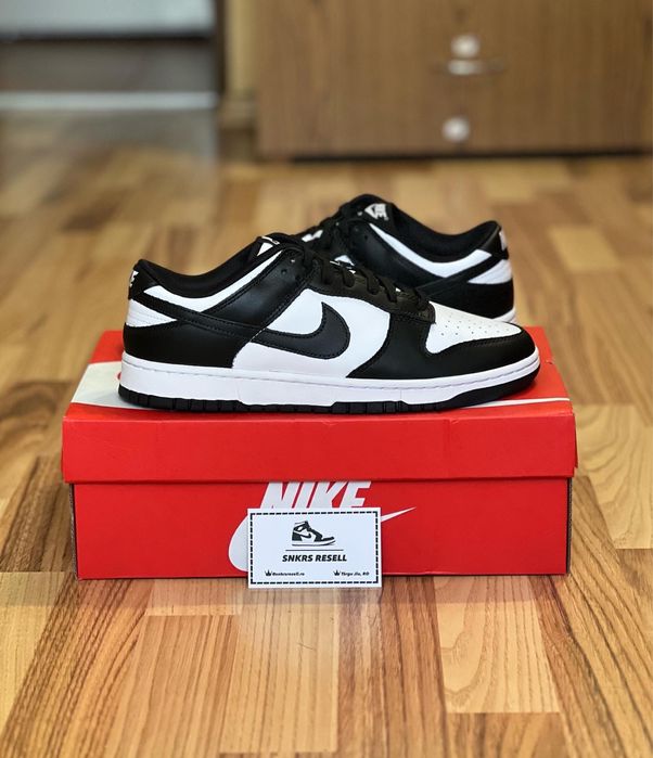 Nike Dunk Low Panda