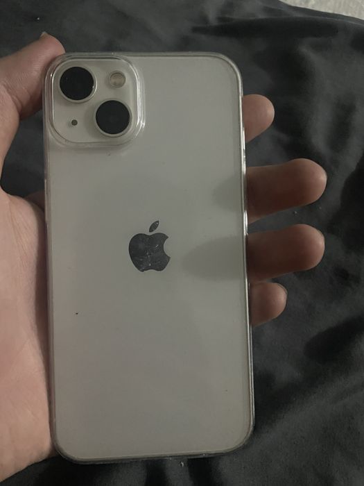 Продам Iphone 13