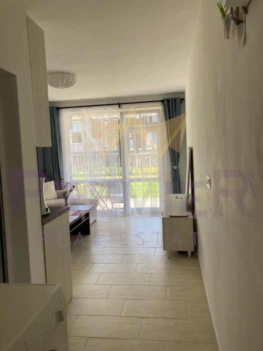 Продава се Двустаен апартамент в Созопол - 45 кв.м за 2334 €/кв.м - Снимка #3