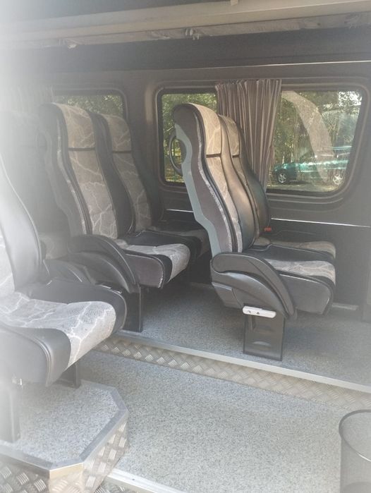 Продам сиденья от спринтера