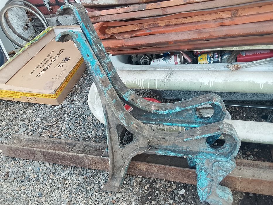 Продам ножки лавочки