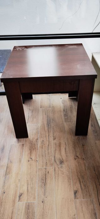 vand masa restaurant 4 persoane fixa