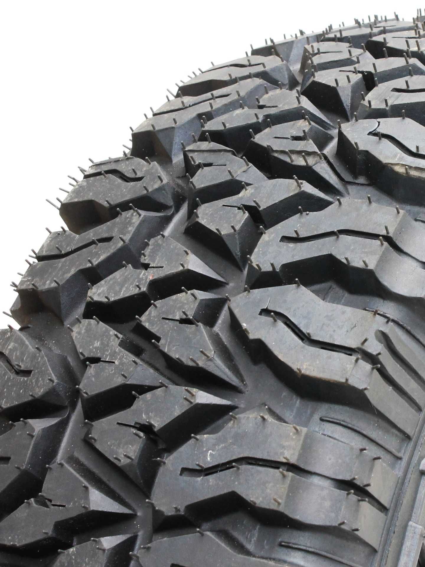 Контайр экспедишн 215/65/16. Yokohama geolandar a/t g015 265/65 r17 112h. 215 65r16 m t. Cordiant all terrain 215/65 r16 98h. Резина contyre expedition 225/75 r16.