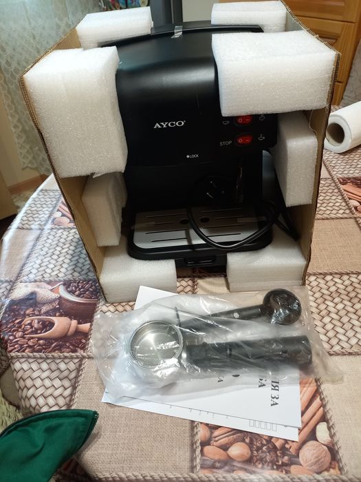 Кафе машина Аико нова