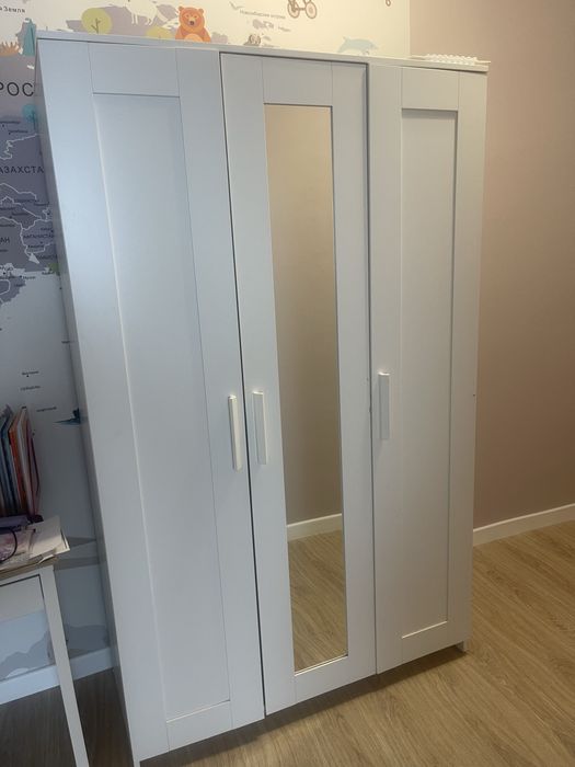 Продам шкаф Икеа Бримнэс