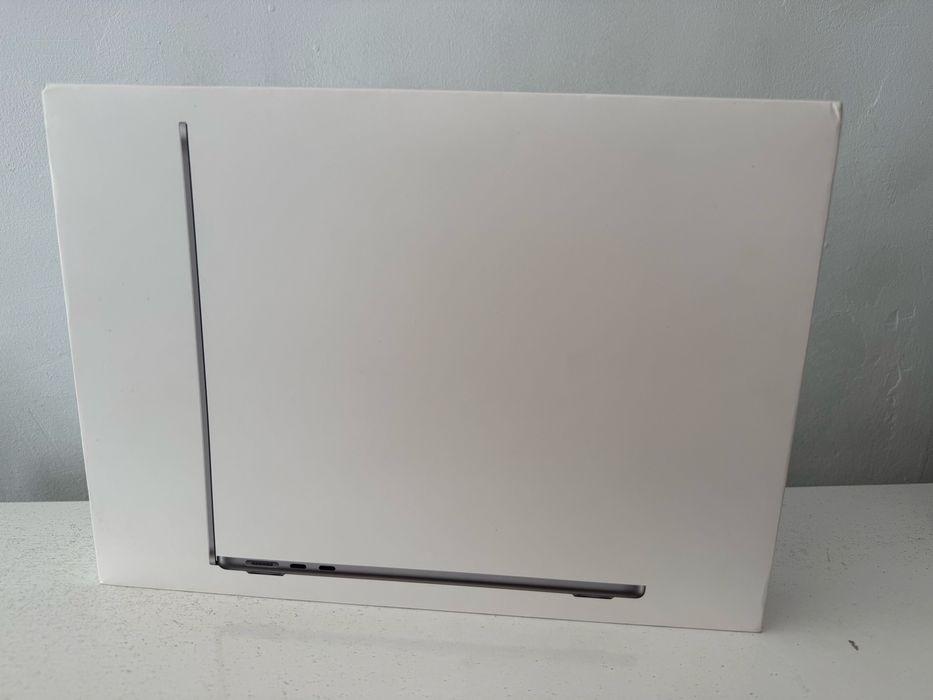 Macbook Air M2/8/256/full box