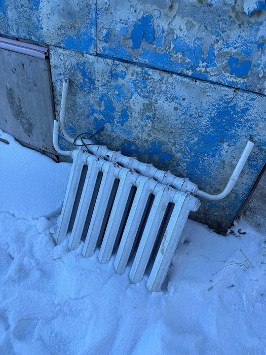 Батарея чугунная