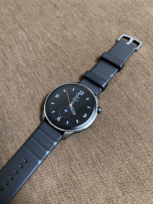 Смарт часы Amazfit GTR 4